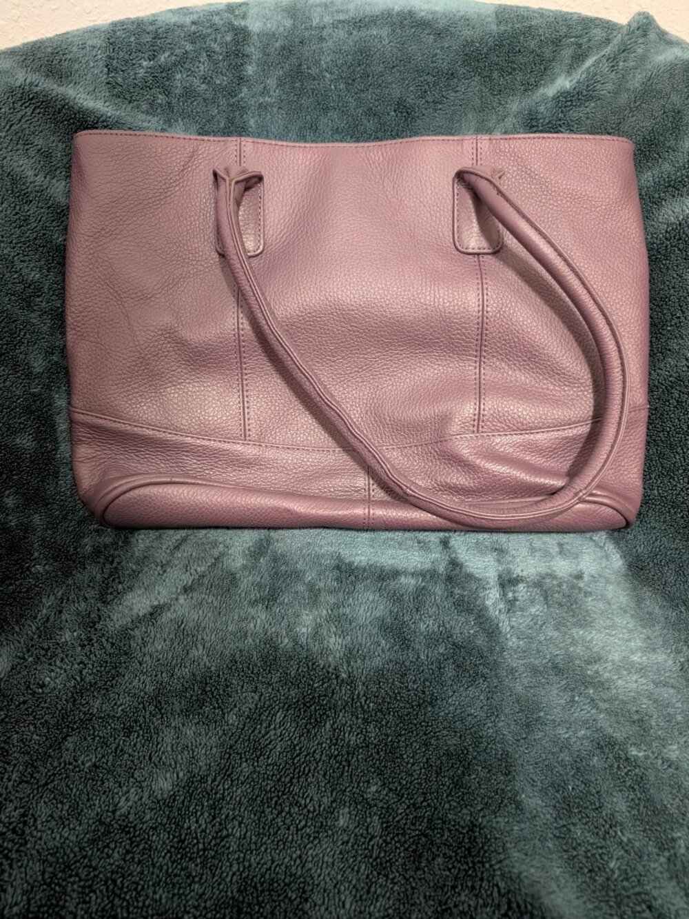 Purple AmeriLeather Casual Leather Tote​​
